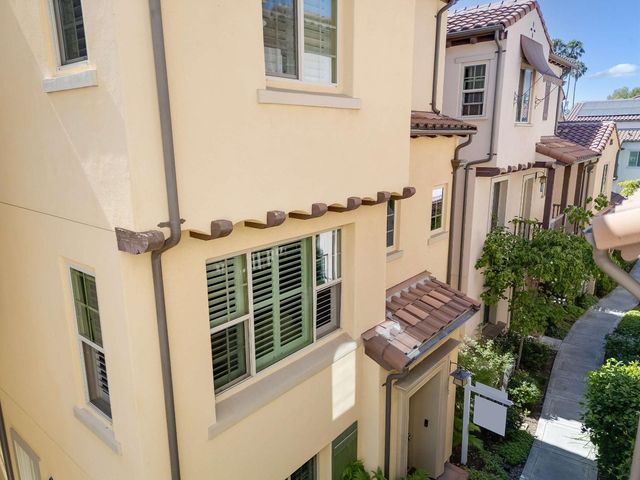 90 Castillo Lane, Milpitas, CA 95035