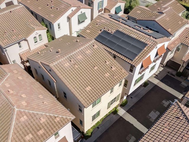 90 Castillo Lane, Milpitas, CA 95035