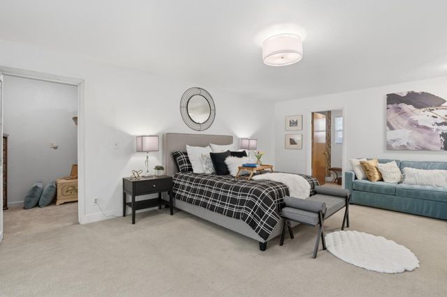 828 Weeks Street, East Palo Alto, CA 94303