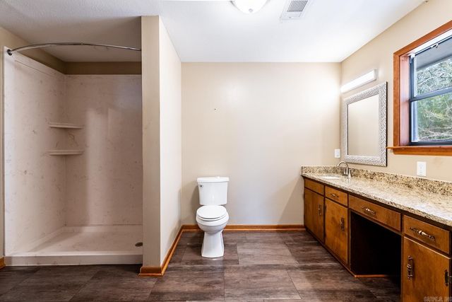 11 Sharon, Conway, AR 72034