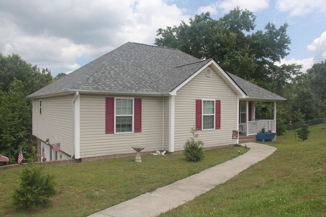 1055 Trojan Run Drive, Soddy Daisy, TN 37379