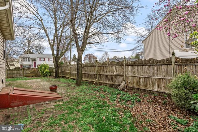 187 BERGEN AVE, West Deptford, NJ 08086