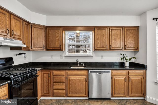 187 BERGEN AVE, West Deptford, NJ 08086