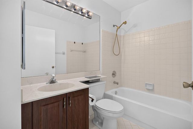 5283 Europa Drive D, Boynton Beach, FL 33437