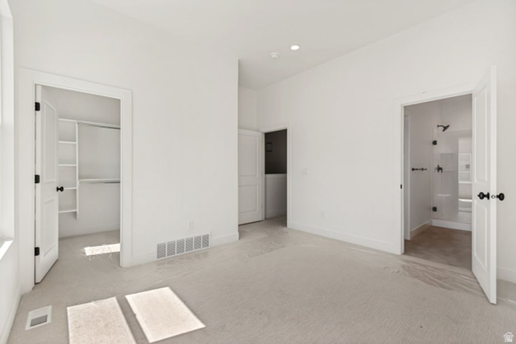 Image 6 of property listing at 10993 S FREESTONE DR #108, South Jordan, UT 84009
