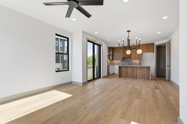 2014B 9th Ave, N, Nashville, TN 37208