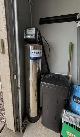 16542 Mandate Drive, Houston, TX 77049