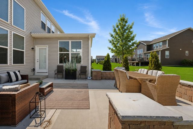2540 Weatherbee Lane, Naperville, IL 60563