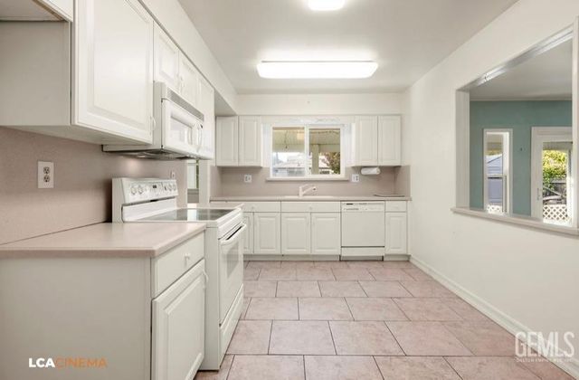 409 Birkdale Way, Bakersfield, CA 93309