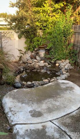 409 Birkdale Way, Bakersfield, CA 93309