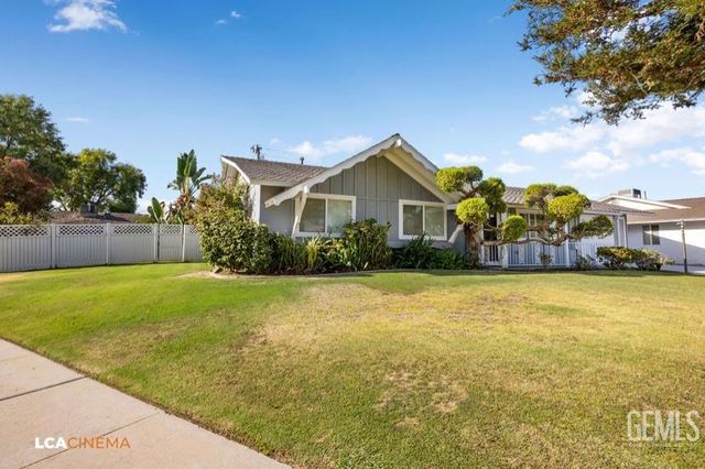 409 Birkdale Way, Bakersfield, CA 93309