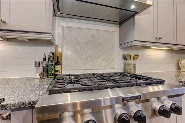 126 Townsend Pass, Alpharetta, GA 30004