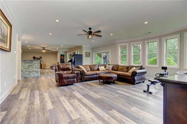 126 Townsend Pass, Alpharetta, GA 30004