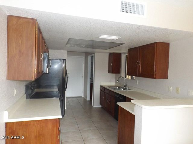 7770 N 20TH Avenue, Phoenix, AZ 85021