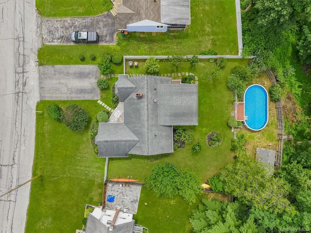 40 Honey Lane, Wappingers Falls, NY 12590