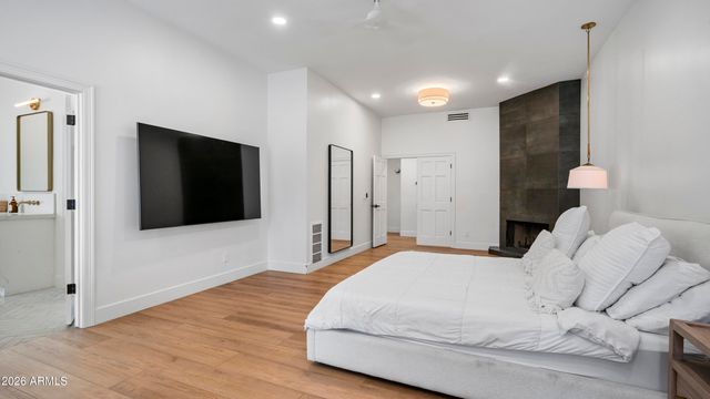 5468 E LUPINE Avenue, Scottsdale, AZ 85254