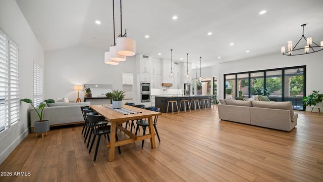 5468 E LUPINE Avenue, Scottsdale, AZ 85254