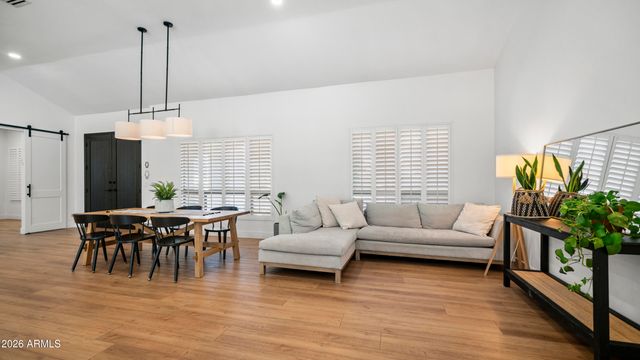 5468 E LUPINE Avenue, Scottsdale, AZ 85254