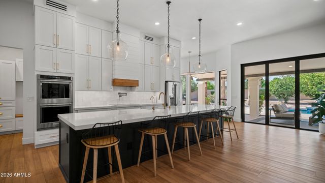 5468 E LUPINE Avenue, Scottsdale, AZ 85254