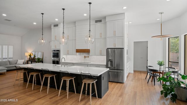 5468 E LUPINE Avenue, Scottsdale, AZ 85254