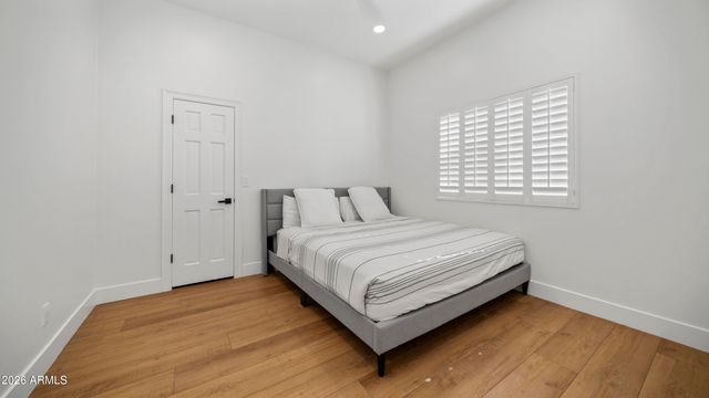 5468 E LUPINE Avenue, Scottsdale, AZ 85254