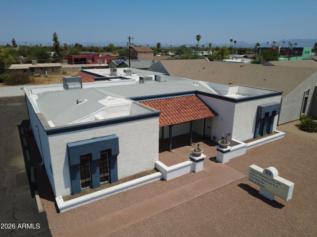 3030 E CACTUS Road, Phoenix, AZ 85032 — exterior