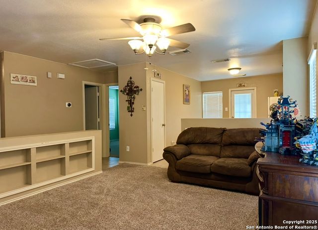 10139 Sundrop Pass, San Antonio, TX 78245