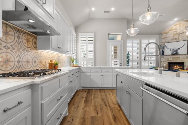 1316 16th Street, Argyle, TX 76226