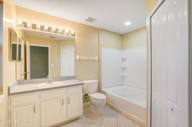 12314 MANGROVE FOREST Court, Jacksonville, FL 32218