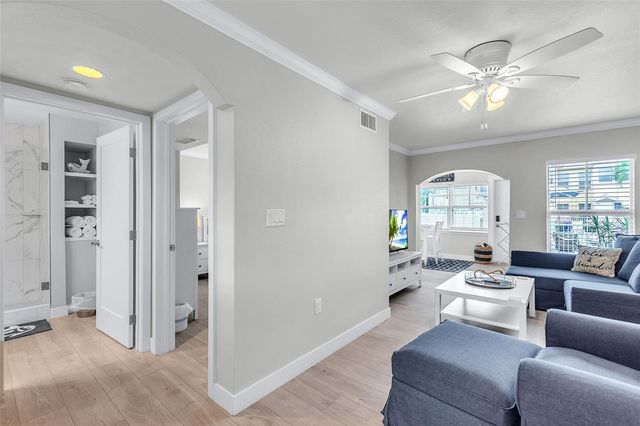 19417 GULF BOULEVARD A-105, Indian Shores, FL 33785
