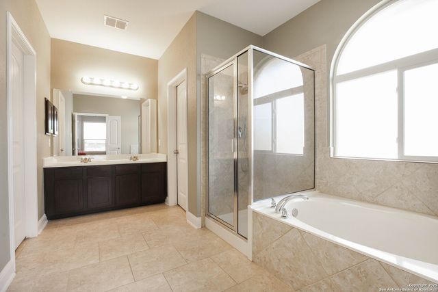 346 Redbird Song, San Antonio, TX 78253