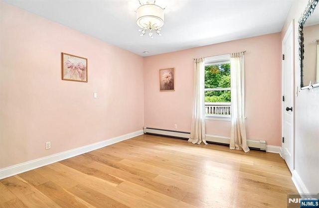 54 Davenport Avenue, Roseland, NJ 07068