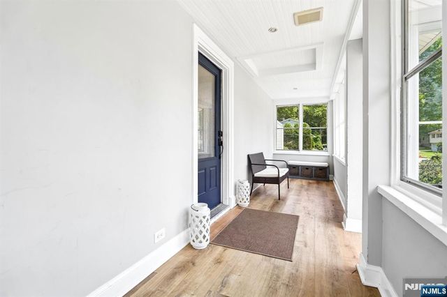 54 Davenport Avenue, Roseland, NJ 07068