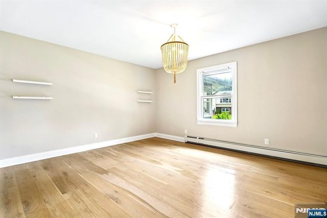 54 Davenport Avenue, Roseland, NJ 07068