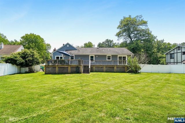 54 Davenport Avenue, Roseland, NJ 07068