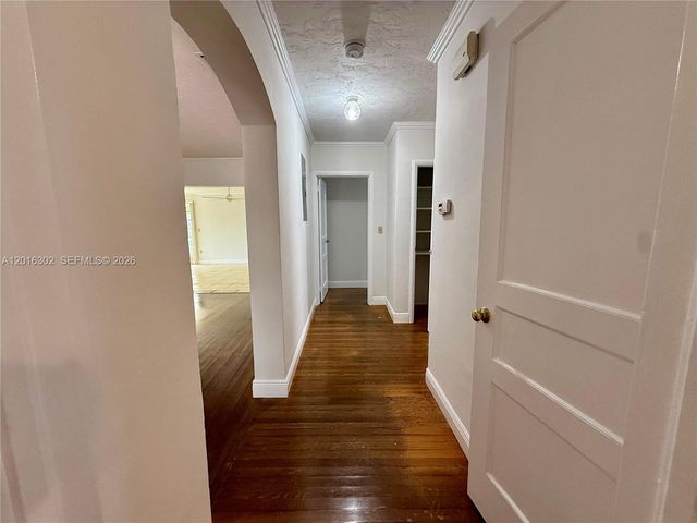 110 Antilla Ave, Coral Gables, FL 33134