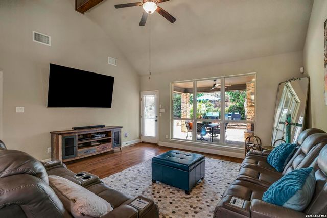 28402 Joanie Kay, San Antonio, TX 78260