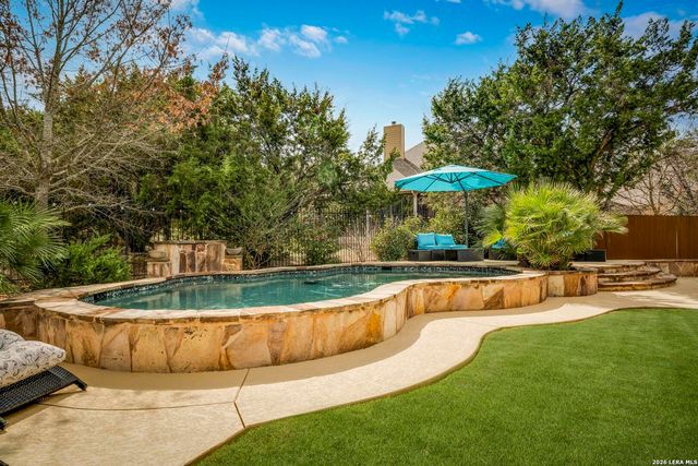 28402 Joanie Kay, San Antonio, TX 78260