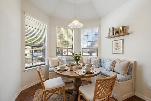 2716 Granite Hill DR, Leander, TX 78641