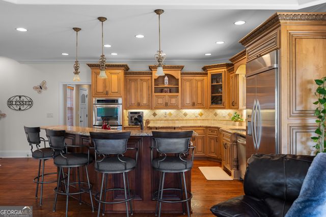 525 Waters Way, Fayetteville, GA 30215