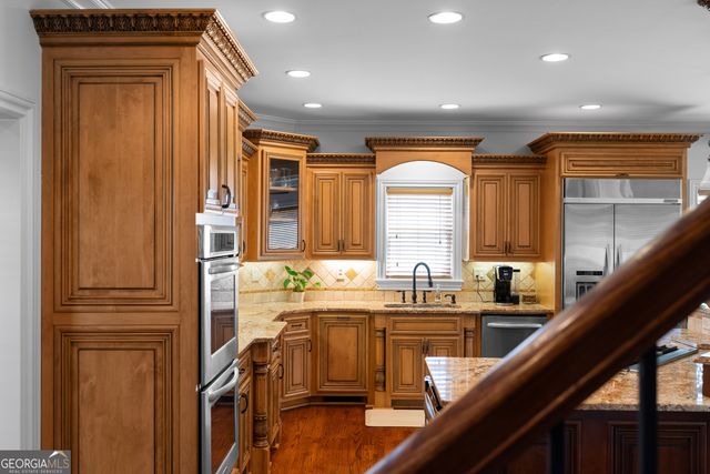 525 Waters Way, Fayetteville, GA 30215