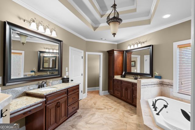525 Waters Way, Fayetteville, GA 30215