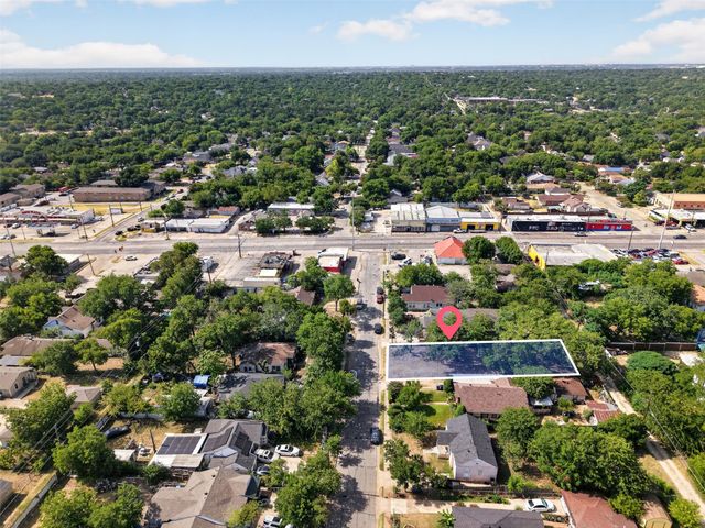 6 N Ravinia Drive, Dallas, TX 75211