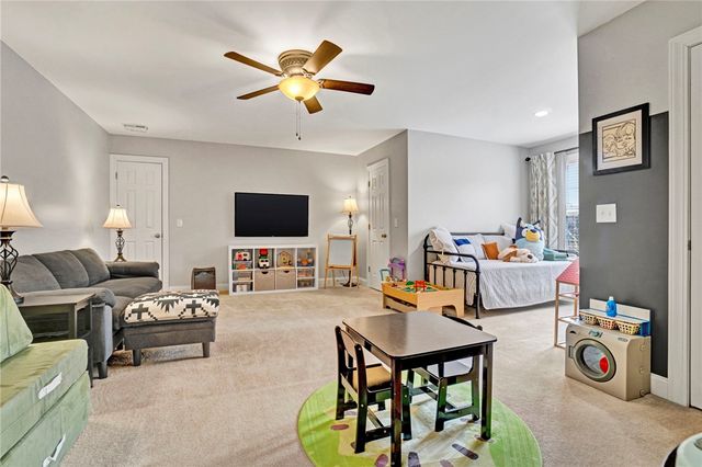 29 Hidden Springs Lane, Taylors, SC 29687