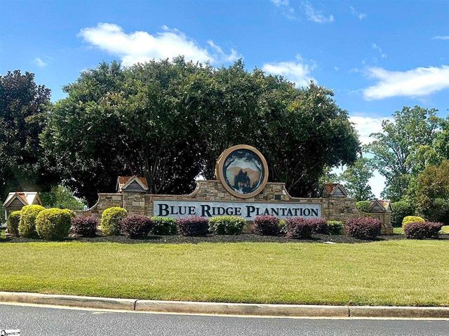 29 Hidden Springs Lane, Taylors, SC 29687