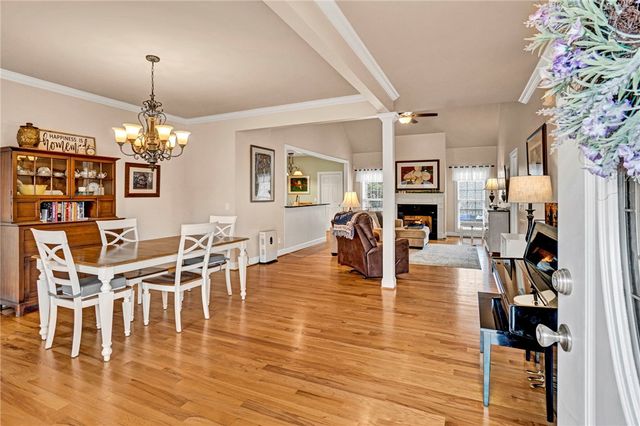 29 Hidden Springs Lane, Taylors, SC 29687