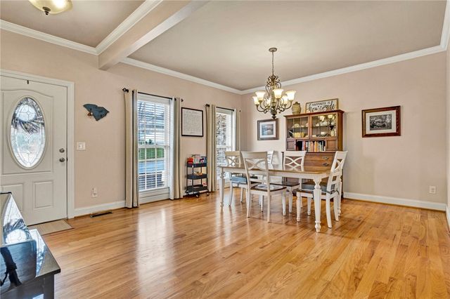 29 Hidden Springs Lane, Taylors, SC 29687