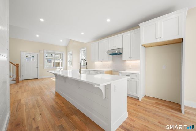 29 Ivy Hill Road 29, Waterford, CT 06385