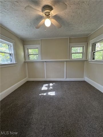 2134 7th Street SW, Akron, OH 44314