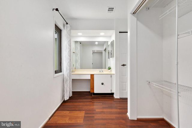 9507 FERN HOLLOW WAY, Montgomery Village, MD 20886